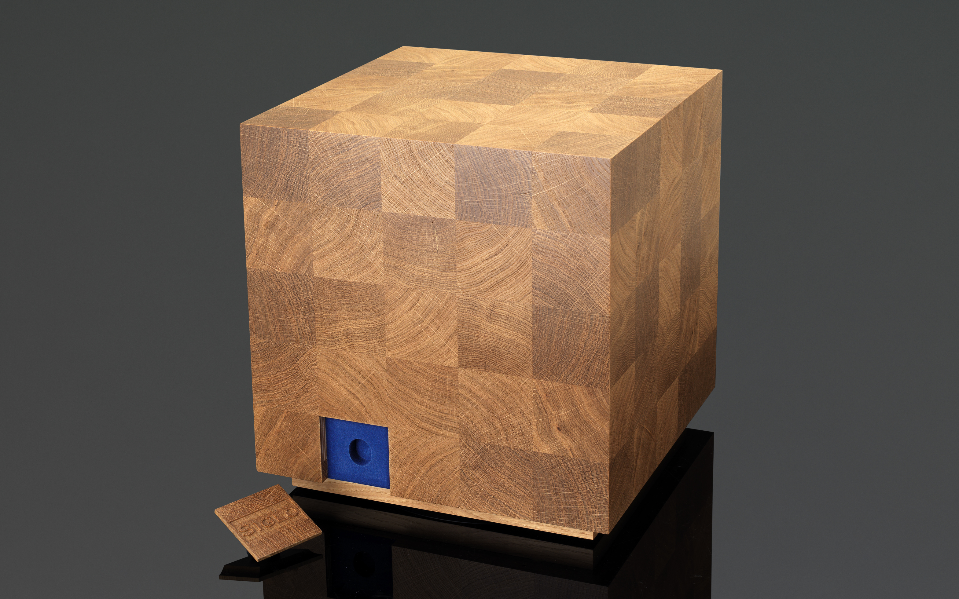 SIGLO Cube Humidor